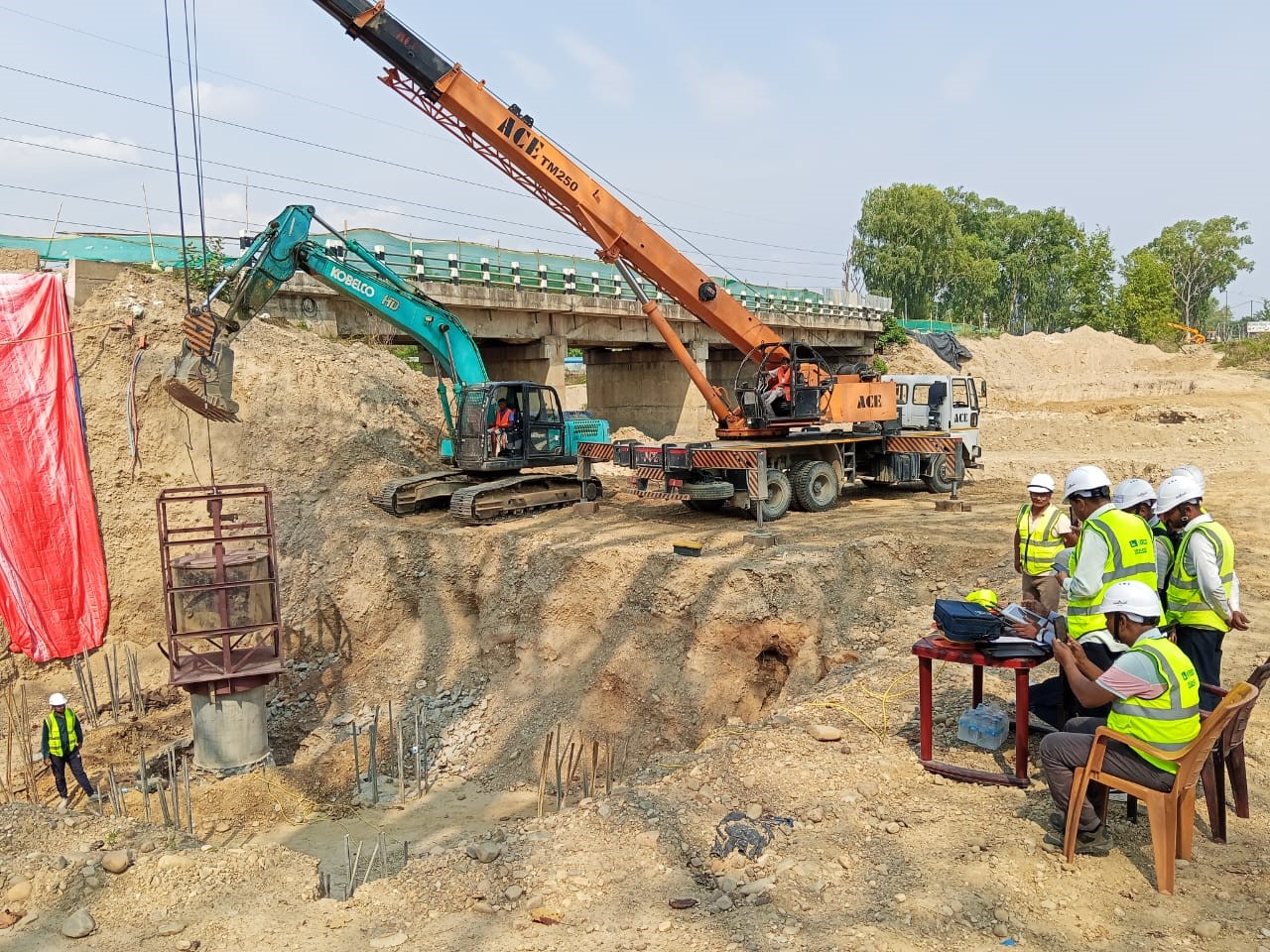Pile Driving Analyzer (PDA)